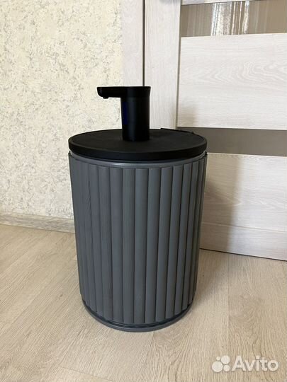 Бочка-чехол для бутылки с водой