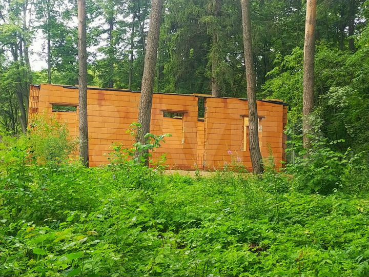 Коттедж 185 м² на участке 7 сот.