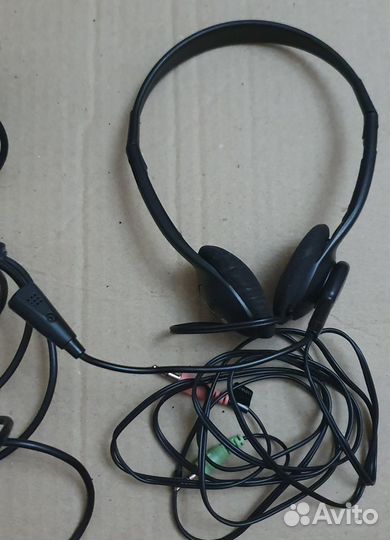 Веб-камера и наушники Trust