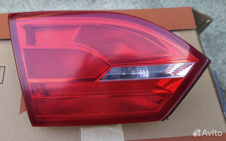 Задние фонари jetta 6 полный комплект