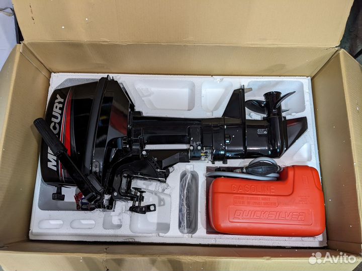 Продам Лодочный мотор Mercury ME 9.9 MH Light