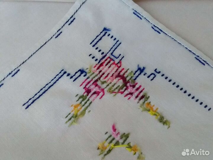 Салфетки на стол винтажные с вышивкой