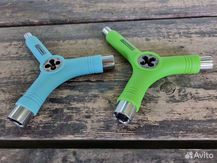 Ключ универсальный для скейтборда Юнион (Новый)