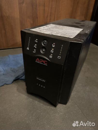 Ибп apc smart ups 1500