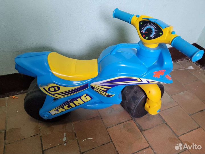 Детский мотоцикл беговел