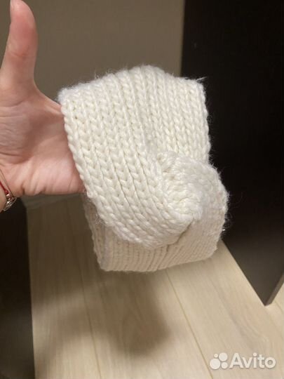 Повязка на голову вязаная