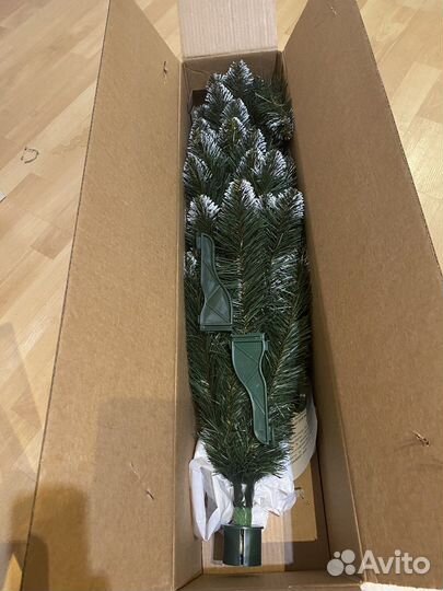 Елка искусственная