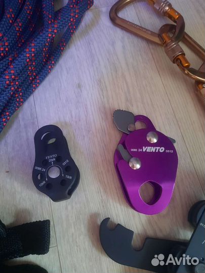 Альпинистское снаряжение Венто. Веревка. Спуское