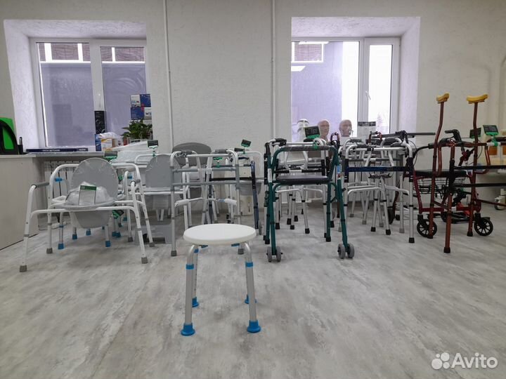 Стульчик для ванной