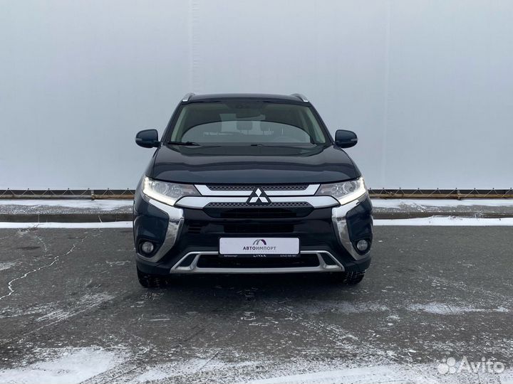 Mitsubishi Outlander 2.0 CVT, 2019, 108 600 км