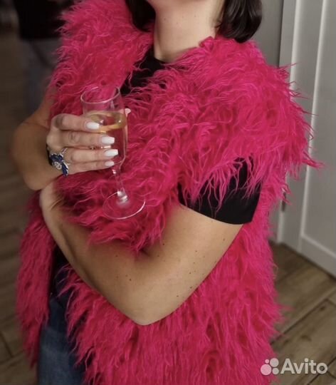 Шуба фуксия, без рукавов 48-52р