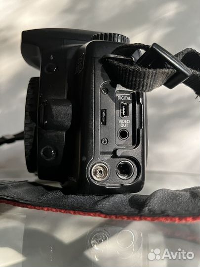 Зеркальный фотоаппарат canon 20d