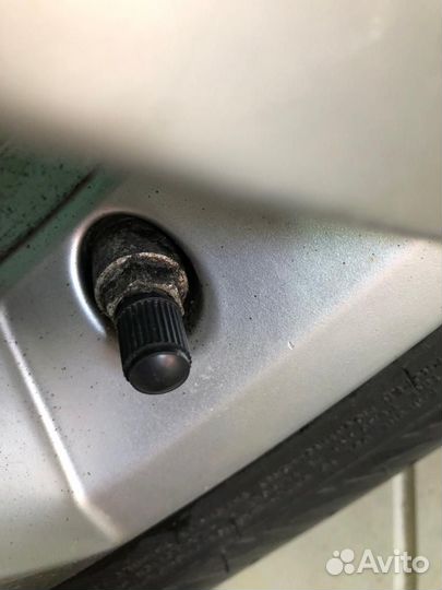 Nokian Tyres Hakkapeliitta 8 215/60 R16 99T