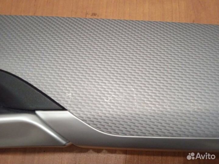 Накладка обшивки (ручка) двери передняя правая Bmw