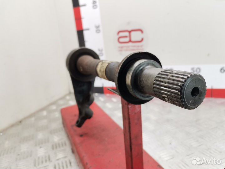 Полуось передняя правая (приводной вал, шрус) Kia