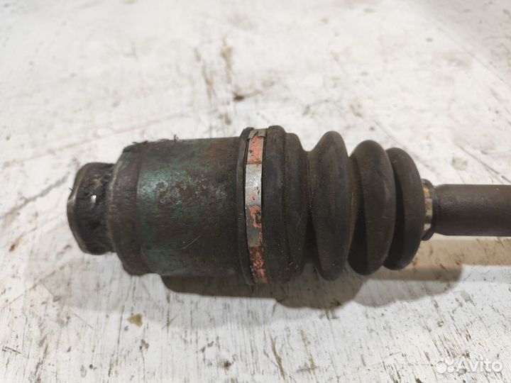 Привод передний Субару