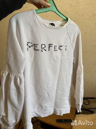 Отдам бесплатно женские вещи пакетом