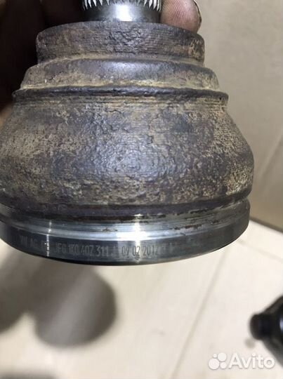 Полуось передняя правая Passat B7,1.8 TSI,мкпп