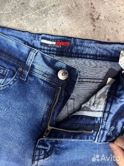 Джинсы Tommy Hilfiger