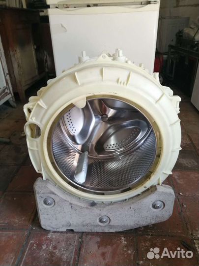 Бак стиральной машины hotpoint ariston aqgmd 129 b