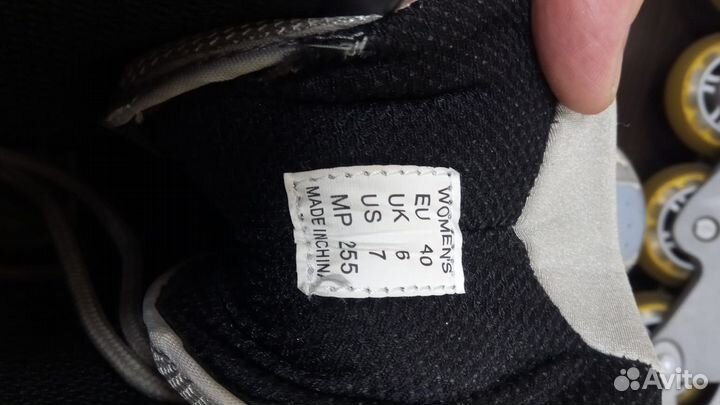 Роликовые коньки женские