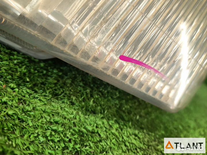 Фара передняя левая mitsubishi chariot