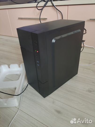 Системный блок i3