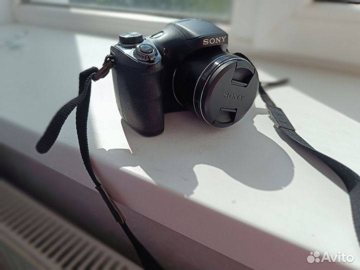 Продам фотоаппарат sony cyber-shot DSC-H300