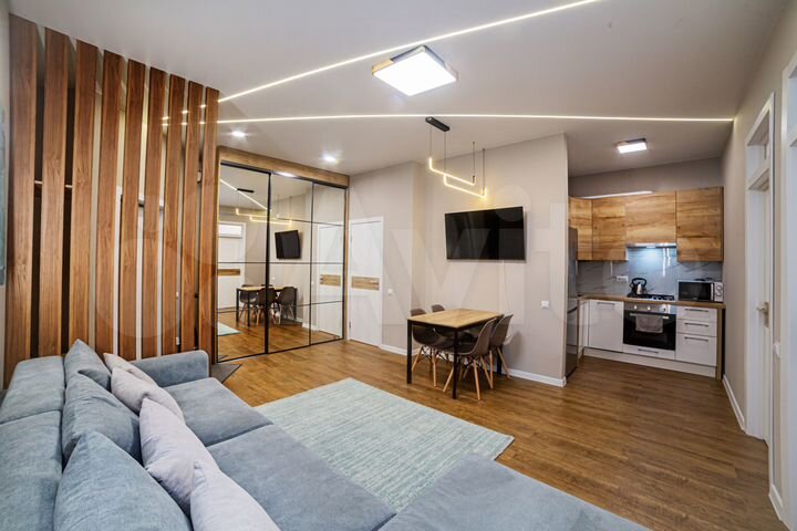 2-к. квартира, 57 м², 2/8 эт.