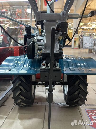 Снегоуборочная машина с мотоблоком Honda