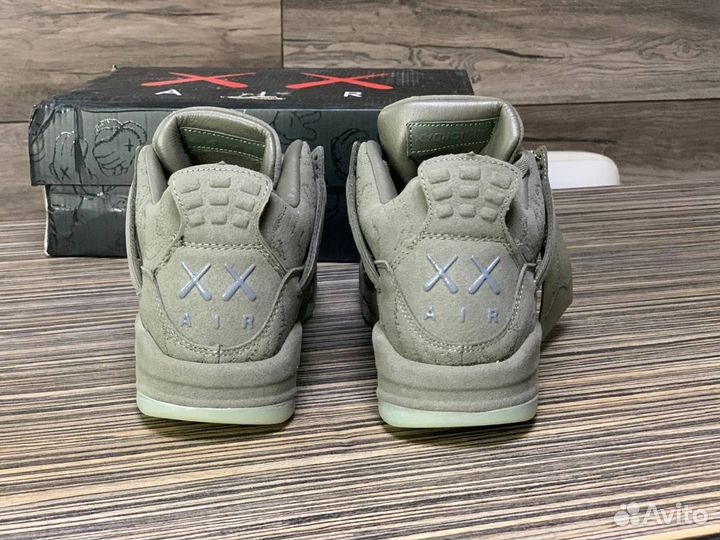 Кроссовки Nike Jordan Retro 4 Kaws (40-45)