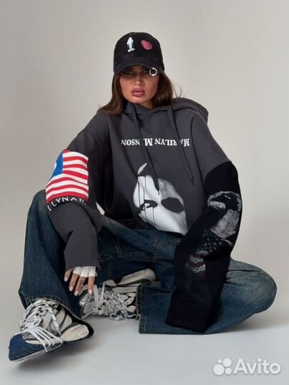 Balenciaga толстовка