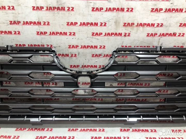 Решетка радиатора Toyota Rav4 50