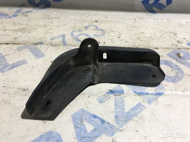 Брызговик передний LADA vesta 2017 1.6 мт седан