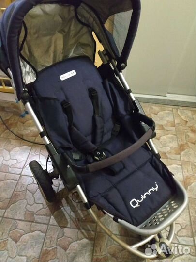 Коляска Quinny