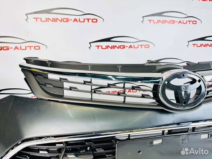 Бампер передний Toyota Camry 55 Exclusive Y2557