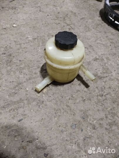 Бачок Гур Kia Spectra