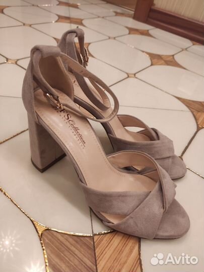 Босоножки 38р