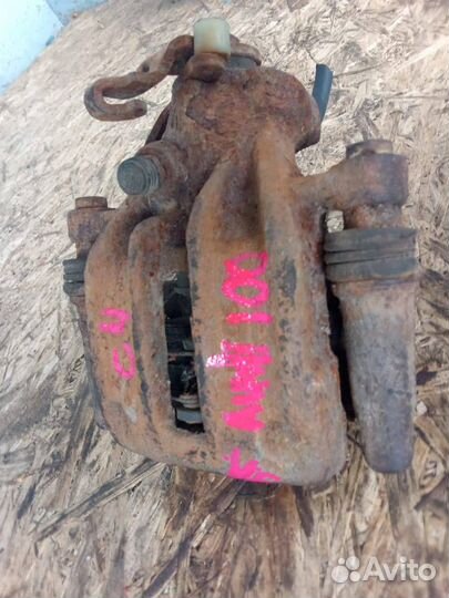 Супорт Задний левый Audi 100 C4