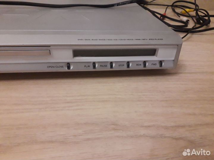 Dvd плеер BBK 965S с караоке