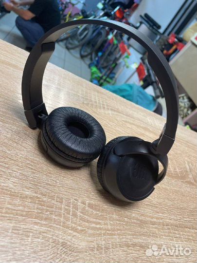 Наушники JBL T450BT