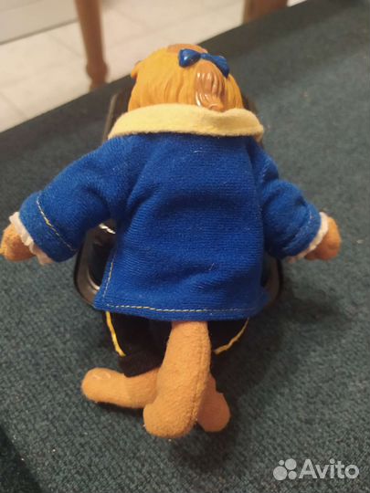 Чудовище из 90-х с Макдональдс