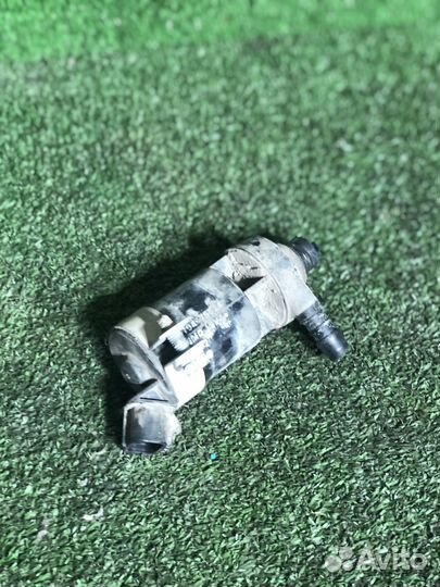 Моторчик омывателя фар toyota rav4 xa10