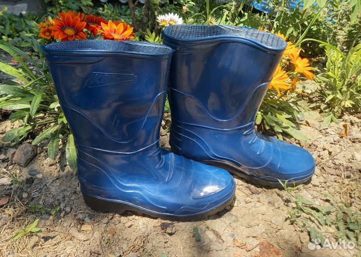 Резиновые сапоги 32 и 35р