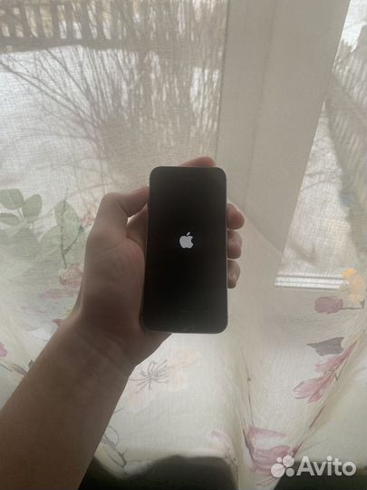iPhone 5S, 16 ГБ