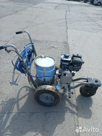 Машина для нанесения дорожной разметки