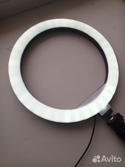 Кольцевая лампа