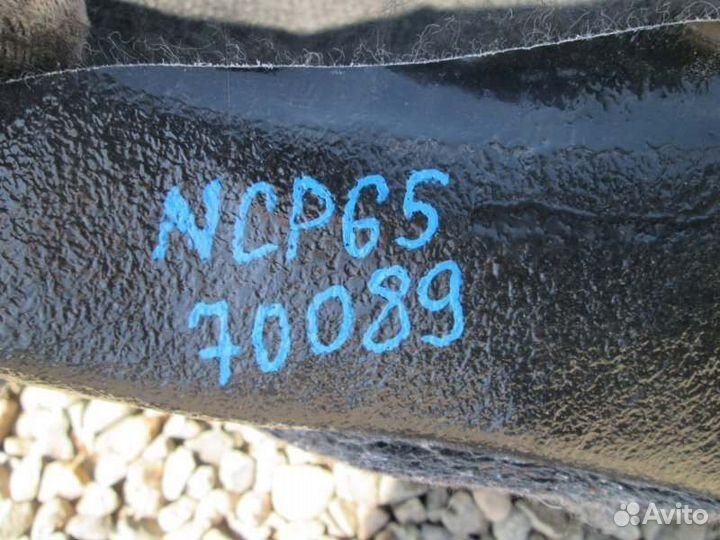 Ковер пола Toyota Ist NCP65 1NZ-FE 2004/5