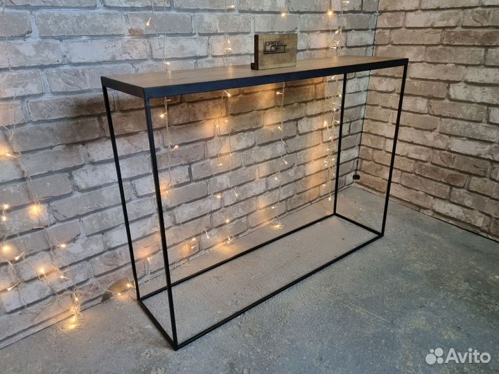 Консоль в стиле лофт