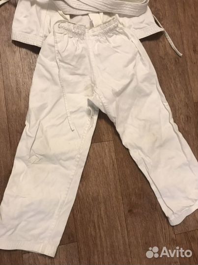 Комплект Кимоно для карате защита шлем 6-8 лет